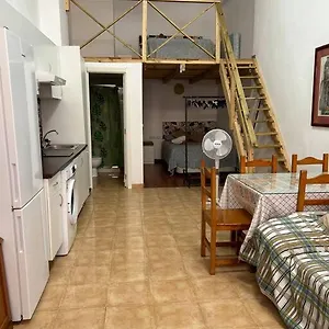 https://la-malaga.hotelsinnerja.org